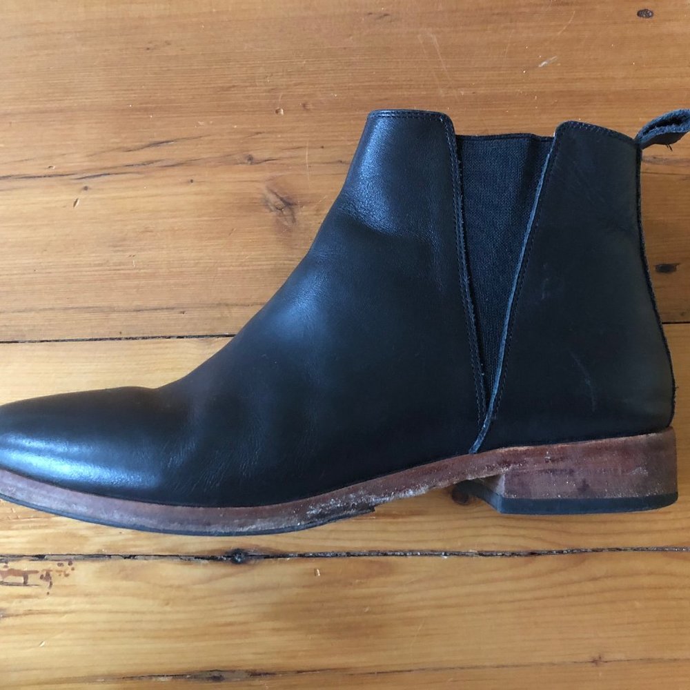 Nisolo Chelsea Boot